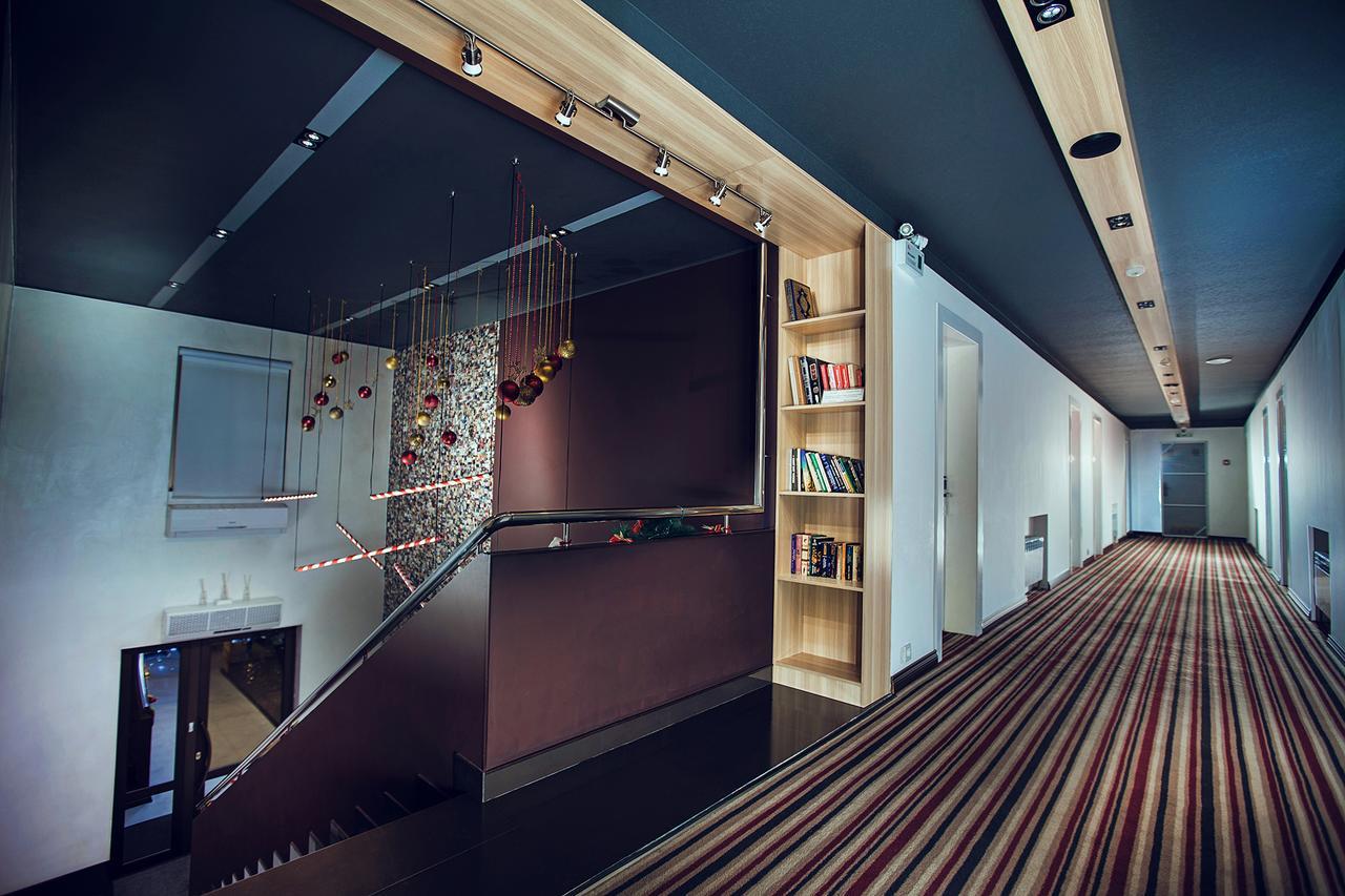 Futuro Hotel בישקק מראה חיצוני תמונה