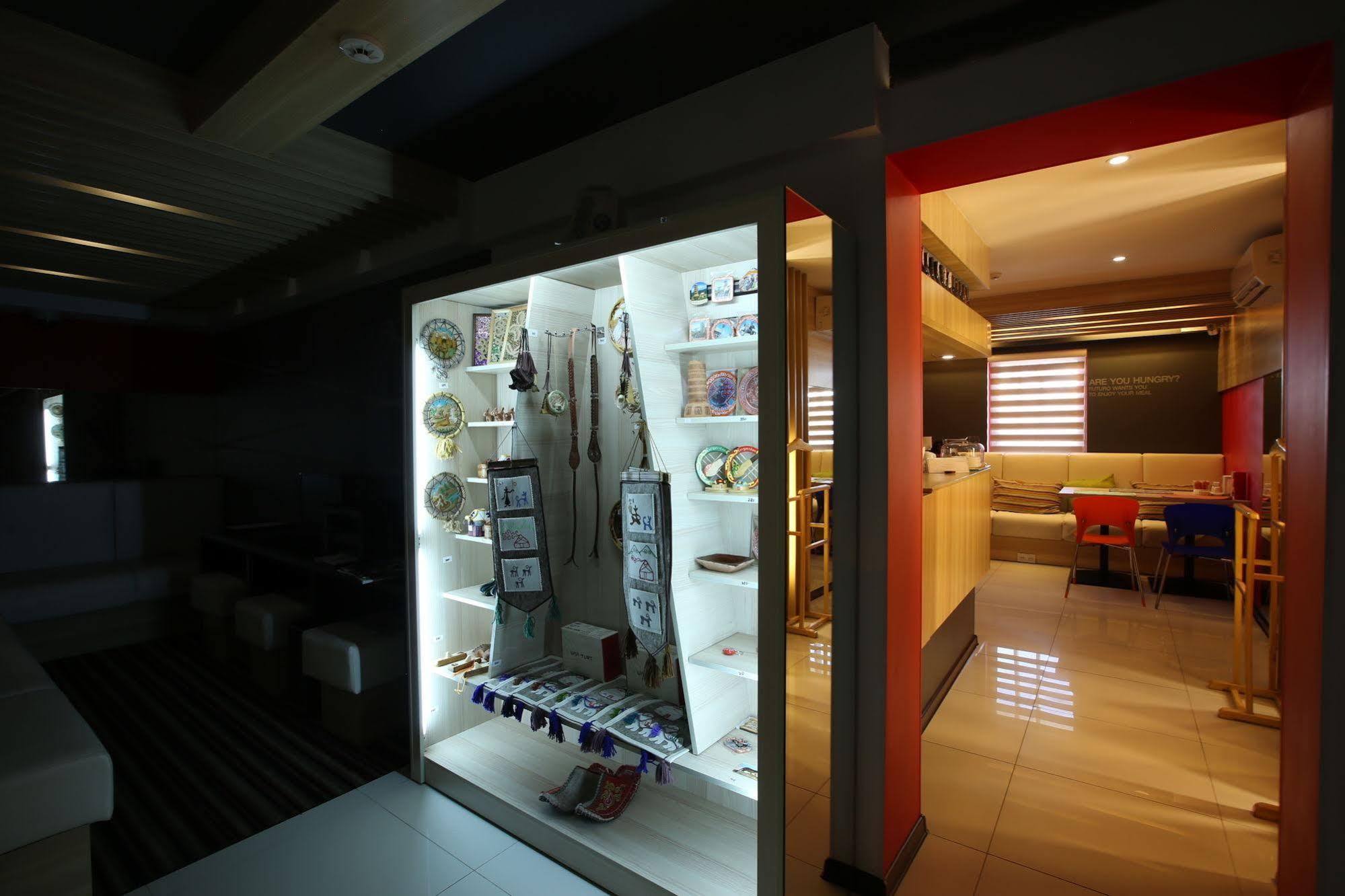 Futuro Hotel בישקק מראה חיצוני תמונה